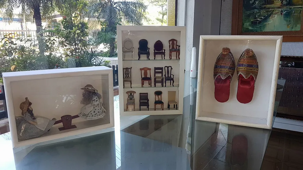 Quadros decorativos e mapas emoldurados sob medida em Santos