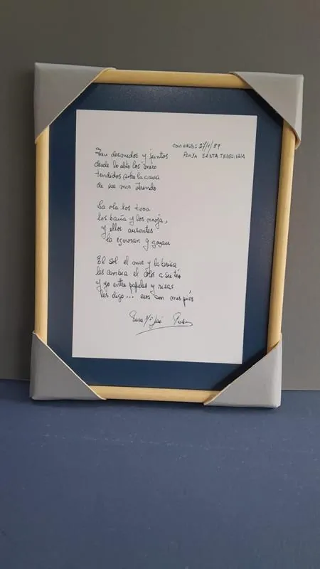 Montagem de quadros em caixa (box) na GJ Molduraria